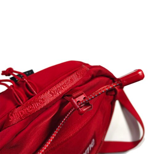 Supreme FW20 Waist Bag strap