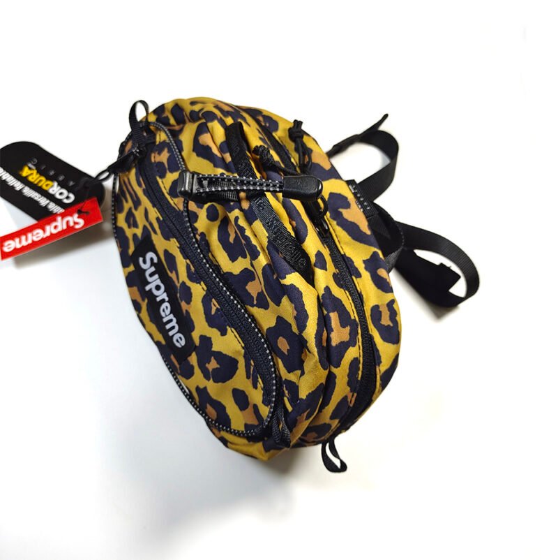 Supreme FW20 Waist Bag leopard